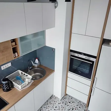 Tesla - Lovely 2 Bedroom Belgrado